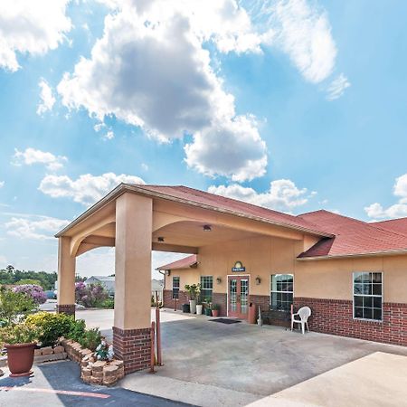 Days Inn By Wyndham גיינסוויל מראה חיצוני תמונה